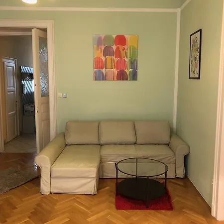 Summer Place Apartment