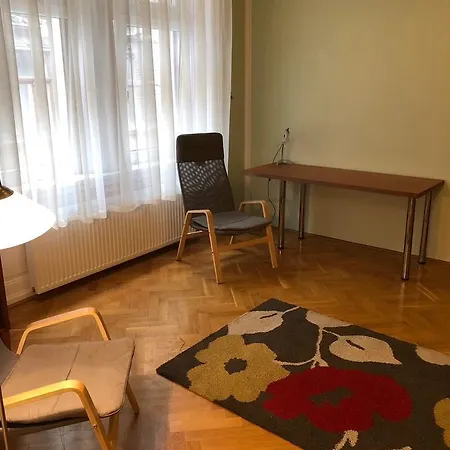 Summer Place Apartment