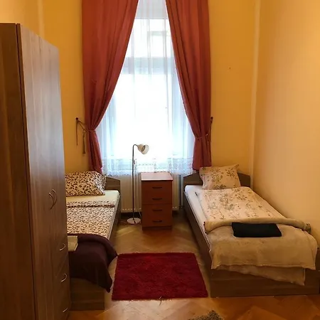 Summer Place * Βουδαπέστη